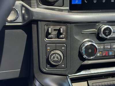 2025 Ford F150 Crew Cab, $80495. Photo 6