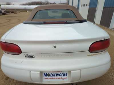 1999 Chrysler Sebring, $3500. Photo 5