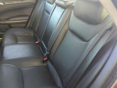 2018 Chrysler 300, $0. Photo 7