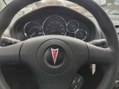 2009 Pontiac G6, $3499. Photo 10