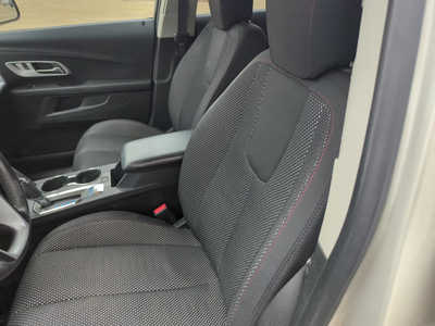 2016 Chevrolet Equinox, $8999. Photo 8