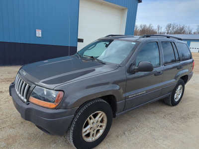 2004 Jeep Grand Cherokee, $3299. Photo 3