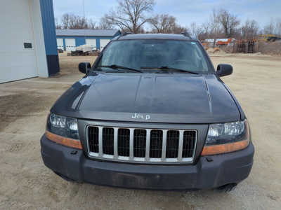 2004 Jeep Grand Cherokee, $3299. Photo 4