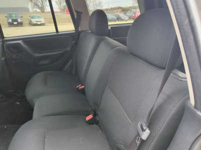 2004 Jeep Grand Cherokee, $3299. Photo 7
