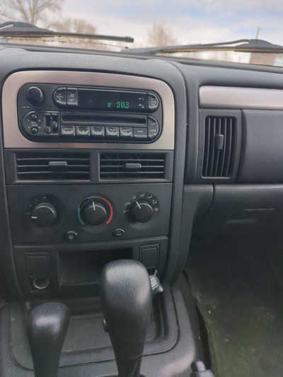2004 Jeep Grand Cherokee, $3299. Photo 9
