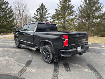 2024 Chevrolet 2500 Crew Cab, $61500. Photo 12
