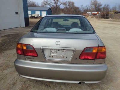 2000 Honda Civic, $2999. Photo 5