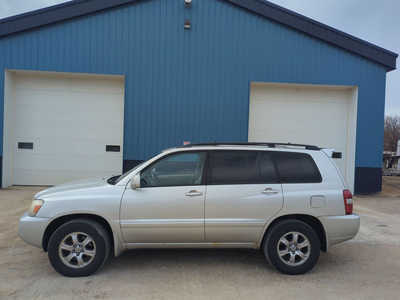2007 Toyota Highlander, $4999. Photo 2