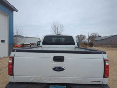 2014 Ford F350 Reg Cab, $10900. Photo 7