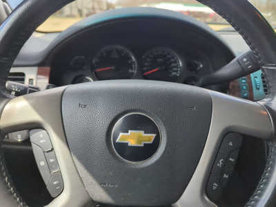 2011 Chevrolet Suburban, $3499. Photo 12