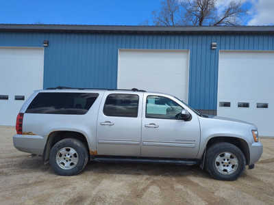 2011 Chevrolet Suburban, $3499. Photo 6