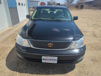2000 Toyota Avalon, $2499. Photo 4