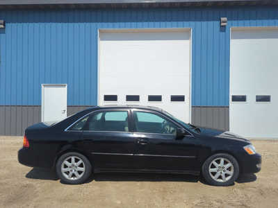 2000 Toyota Avalon, $2499. Photo 6