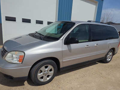 2005 Ford Freestar, $2499. Photo 3