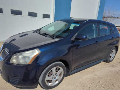 2009 Pontiac Vibe, $4250. Photo 3