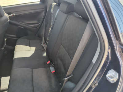 2009 Pontiac Vibe, $4250. Photo 7