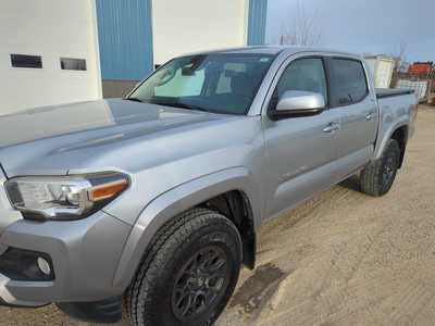 2018 Toyota Tacoma, $0. Photo 3