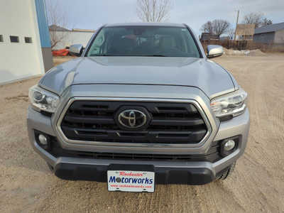 2018 Toyota Tacoma, $0. Photo 4