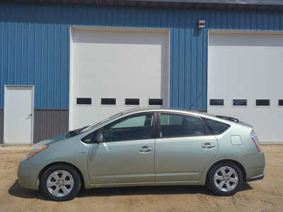 2009 Toyota Prius, $6999. Photo 2