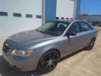 2007 Hyundai Sonata, $3499. Photo 3