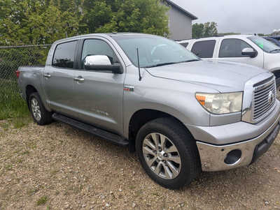 2010 Toyota Tundra Crew Cab, $13995. Photo 4