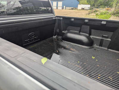 2010 Toyota Tundra Crew Cab, $13995. Photo 6