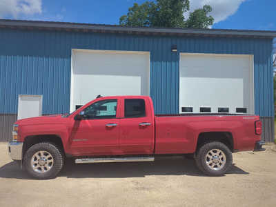 2015 Chevrolet 2500 Ext Cab, $27900. Photo 2