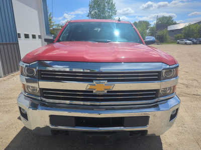 2015 Chevrolet 2500 Ext Cab, $27900. Photo 4