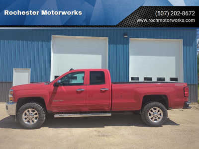 2015 Chevrolet 2500 Ext Cab, $27900. Photo 1