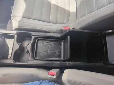 2018 Honda CR-V, $14999. Photo 11
