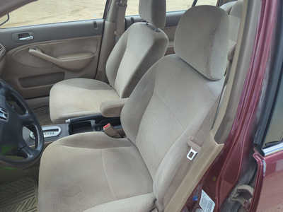 2002 Honda Civic, $4500. Photo 8
