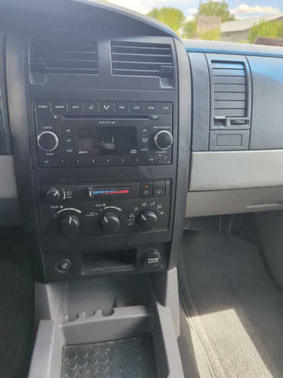 2008 Dodge Durango, $2995. Photo 11