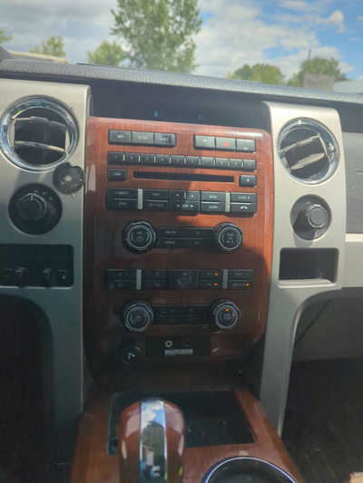 2010 Ford F150 Crew Cab, $6995. Photo 11