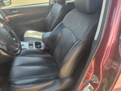 2012 Subaru Outback, $3999. Photo 11