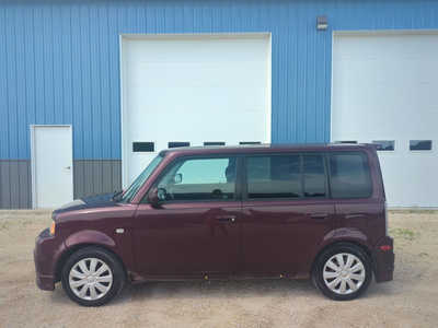 2005 Scion xB, $2500. Photo 2