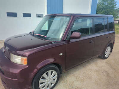 2005 Scion xB, $2500. Photo 3