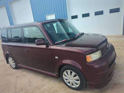 2005 Scion xB, $2500. Photo 6