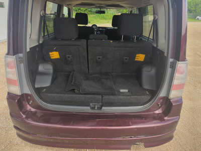 2005 Scion xB, $2500. Photo 8