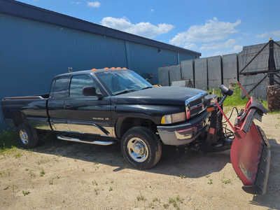 1999 Dodge 2500 Ext Cab, $5999. Photo 3