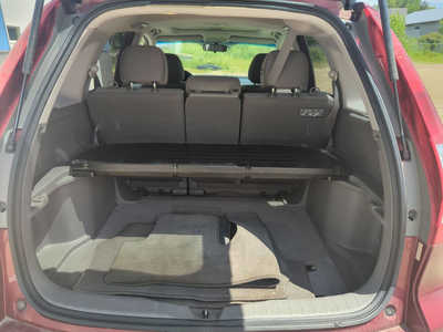 2011 Honda CR-V, $6500. Photo 9