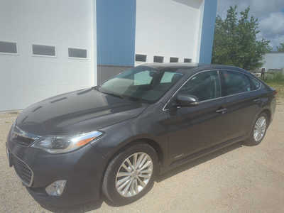 2014 Toyota Avalon, $11995. Photo 2