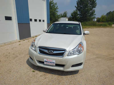 2011 Subaru Legacy, $5250. Photo 5
