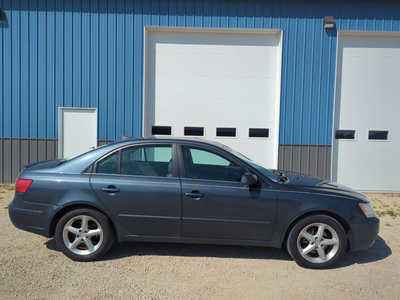 2009 Hyundai Sonata, $2950. Photo 6