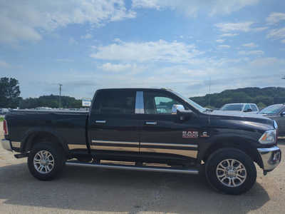 2016 RAM 2500 Crew Cab, $33500. Photo 4