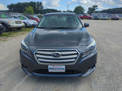 2016 Subaru Legacy, $10995. Photo 4