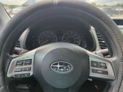 2013 Subaru Legacy, $4750. Photo 11