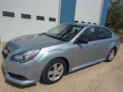 2013 Subaru Legacy, $4750. Photo 3