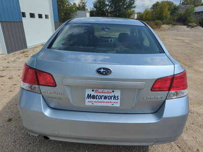 2013 Subaru Legacy, $4750. Photo 7