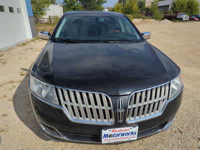 2011 Lincoln MKZ, $4750. Photo 4