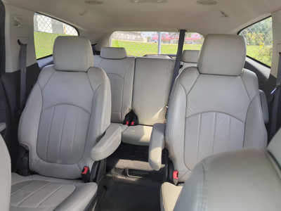 2012 Chevrolet Traverse, $0. Photo 12